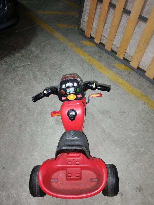 Triciclo Disney Faísca Mcqueen