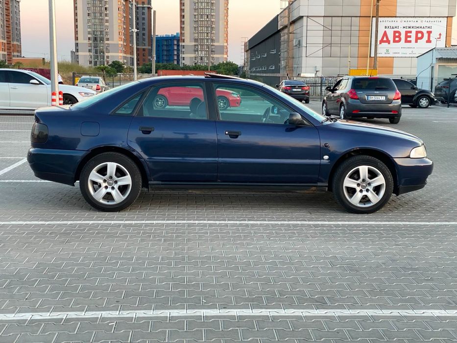Audi A4 B5 1.6 АКПП