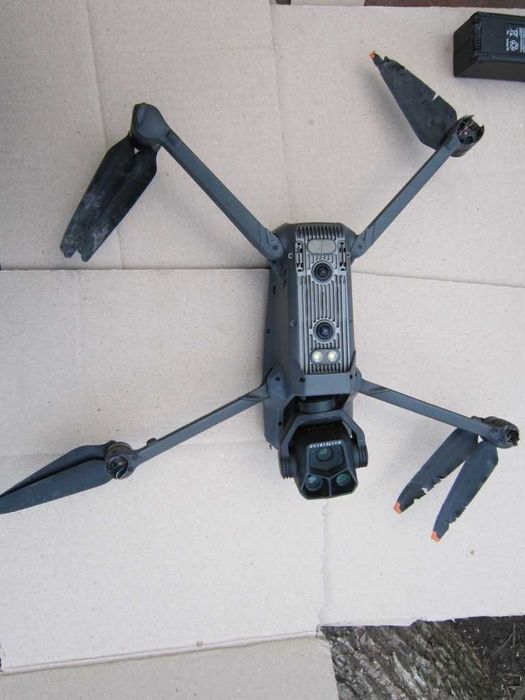 Продам dji mavic 3 pro