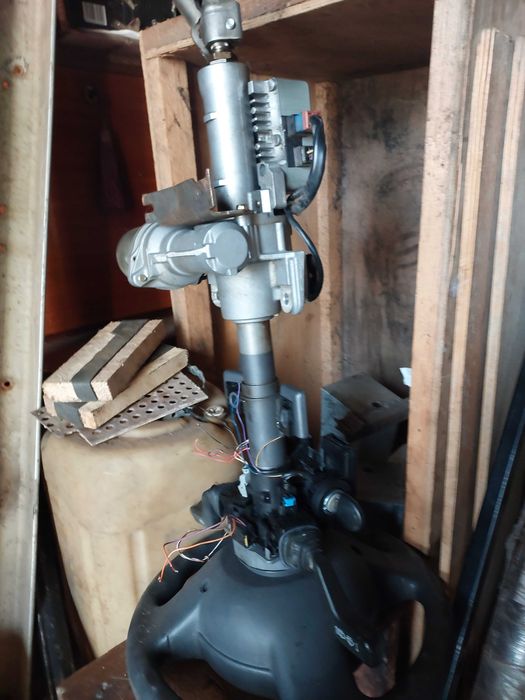 Продам ниву 2121