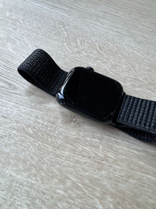 Apple Watch 7 45mm czarny