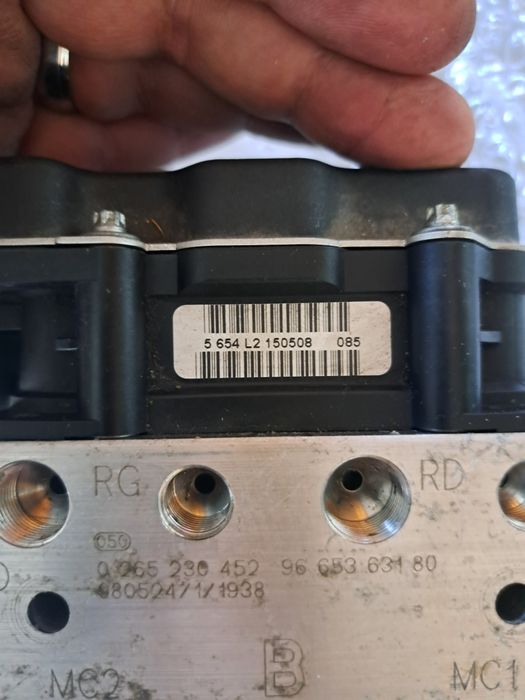 Bomba+modulo  abs peugeot 308 bosch 8