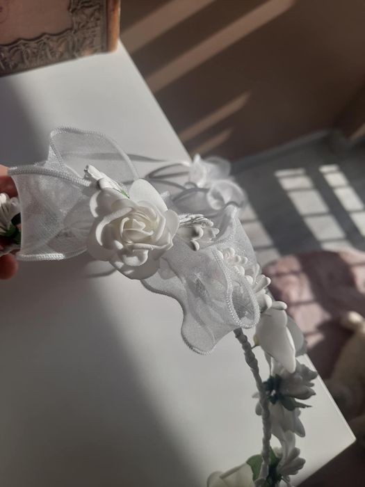 Sprzedam zestaw komunijny tak jak we zdjeciach