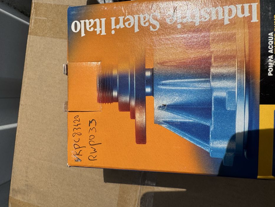 Водяний насос Помпа Citroen Berlingo Jumper Fiat Dicato Peugeot Suzuki