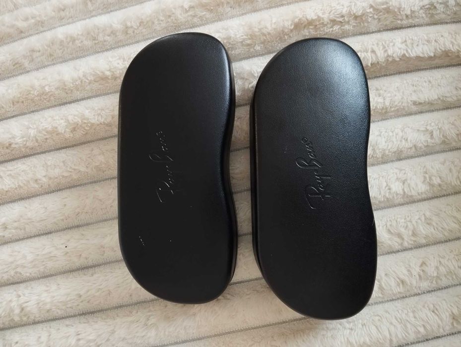Два оригінальні чохли для окулярів Ray Ban