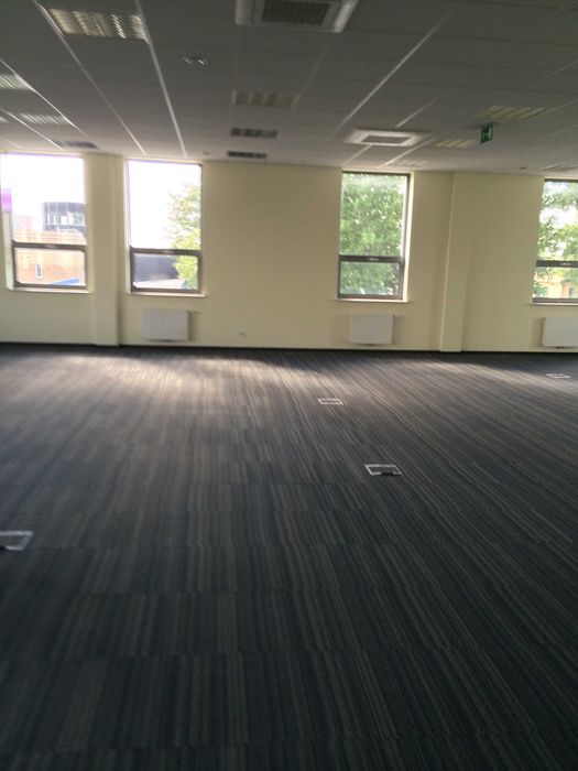 biuro 350-700 m2 Witosa Office bezpośrednio