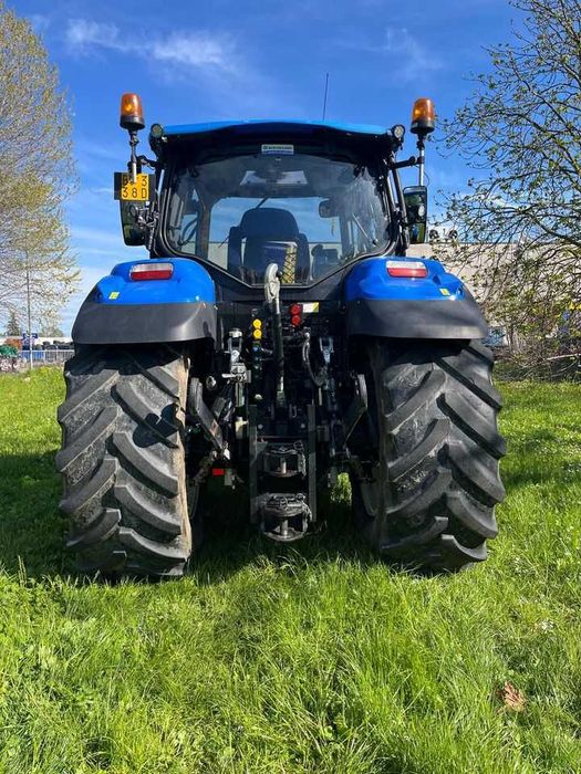 Trator New Holland T6.180 Dynamic Command - COMO NOVO
