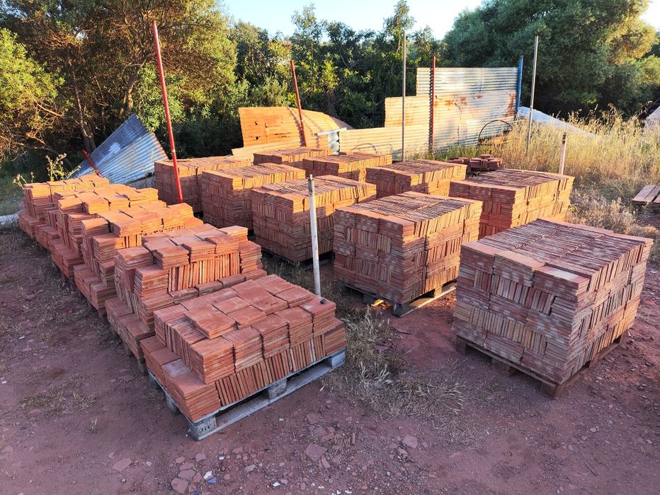 Tijolo Burro, Tijolo Ladrilhos , Terracota, Tijoleiras