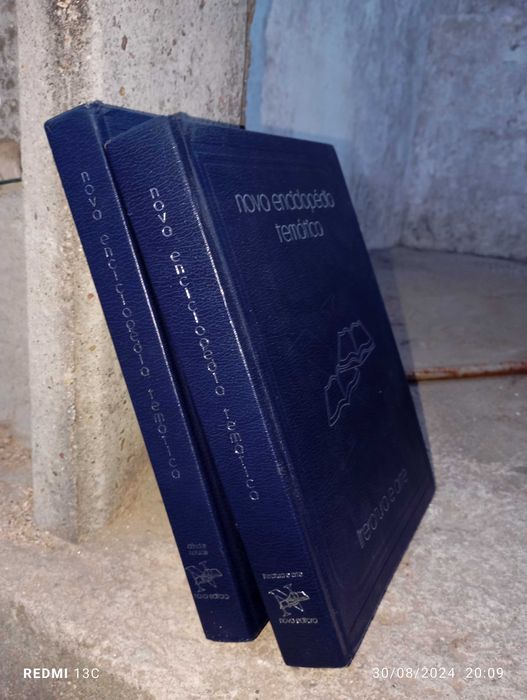 Coleções de livros antigos