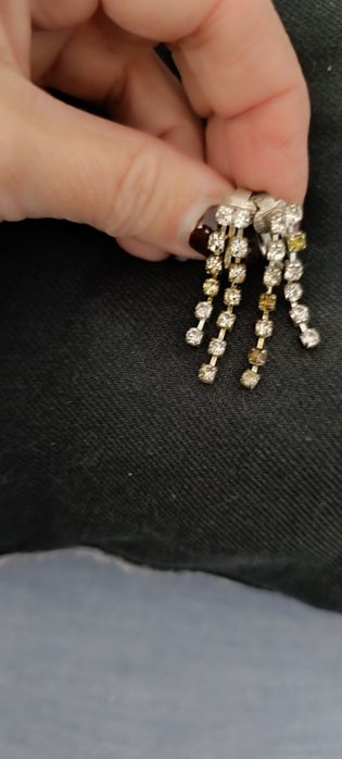 Brincos de mola usados