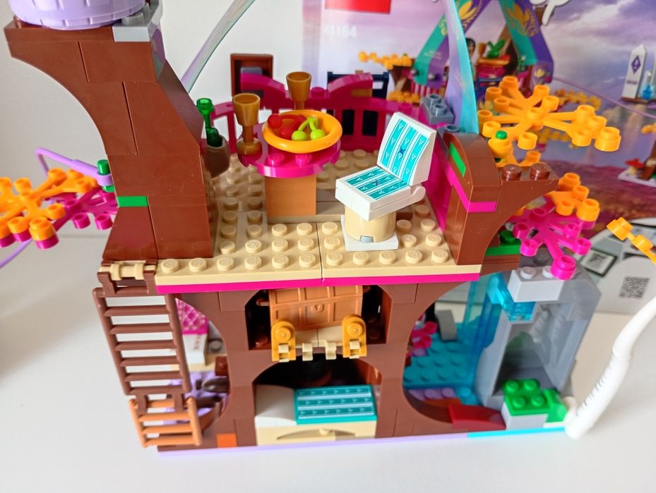 LEGO Disney / Frozen 41164 - Zaczarowany domek na drzewie