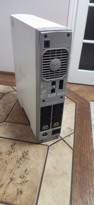 Інвертор, виробник APC