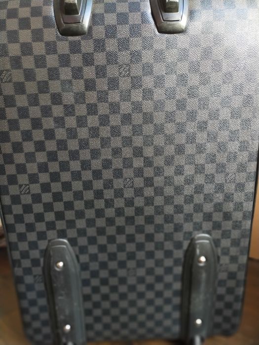 Louis Vuitton walizka