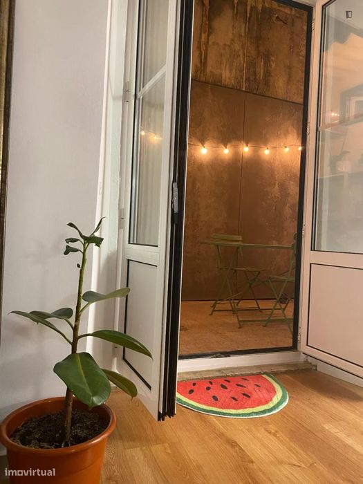 Quarto - localizado em Bairro Alto Lisbon