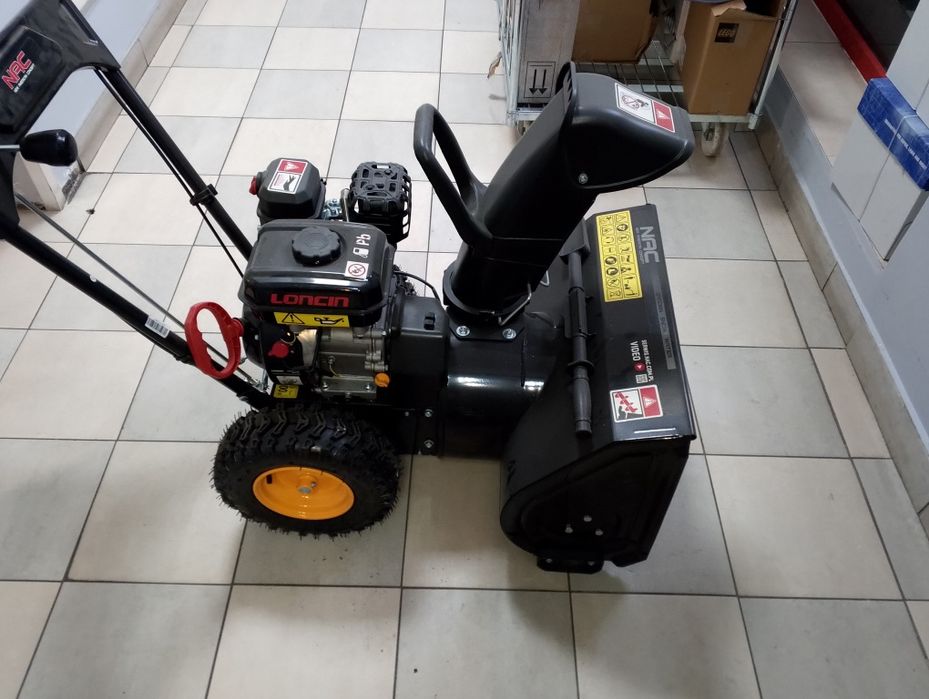 Odśnieżarka spalinowa NAC ST196L-56 40K