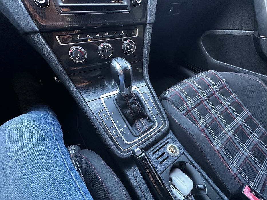 Volkswagen golf gti 7