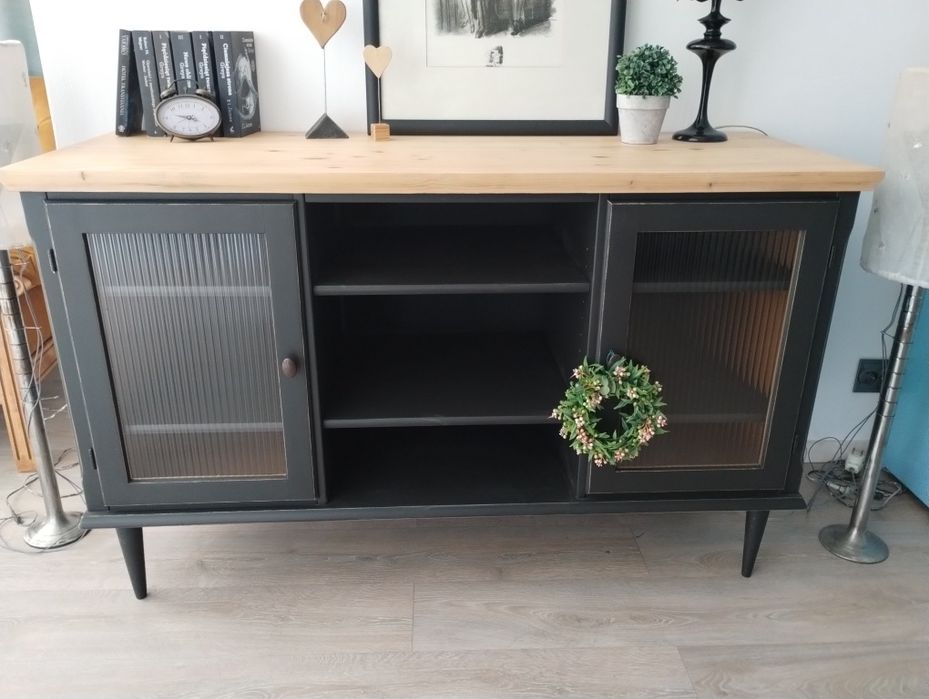 Komoda lite drewno ryflowane szyby