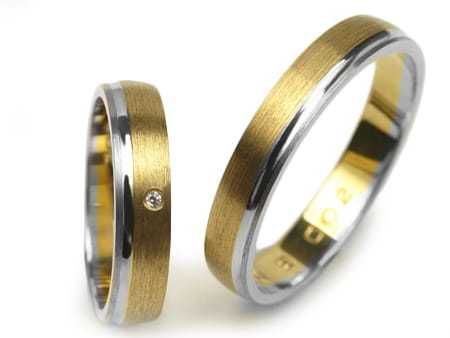Dwukolorowe obrączki ślubne półokrągłe z cyrkonią 4mm Estetic /GOLDRUN