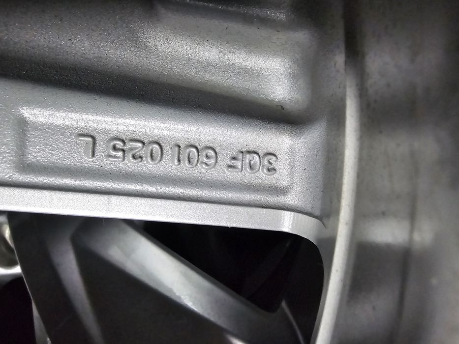 245/60R18 Koła aluminiowe do VW Atlas