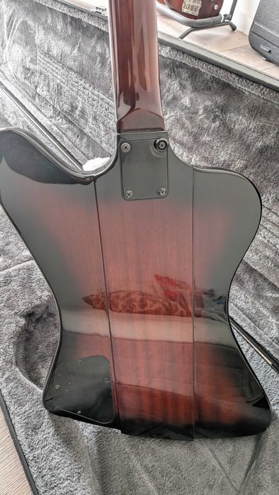Baixo Epiphone thunderbird com Hardcase