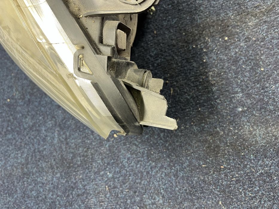 Передня ліва фара ксенон Peugeot 807 (2002-2014) Пежо 807 Xenon