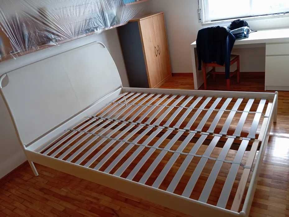 Cama casal King Size + colchão