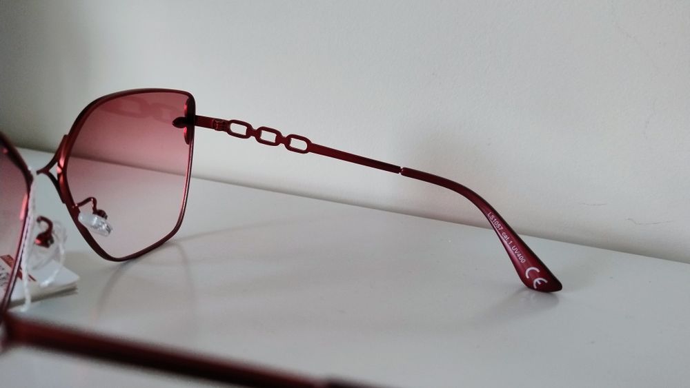 okulary  przeciwsłoneczne  luiski różowe  lv