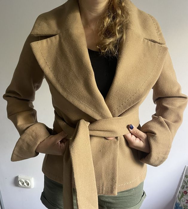 Пальто жіноче / осінь