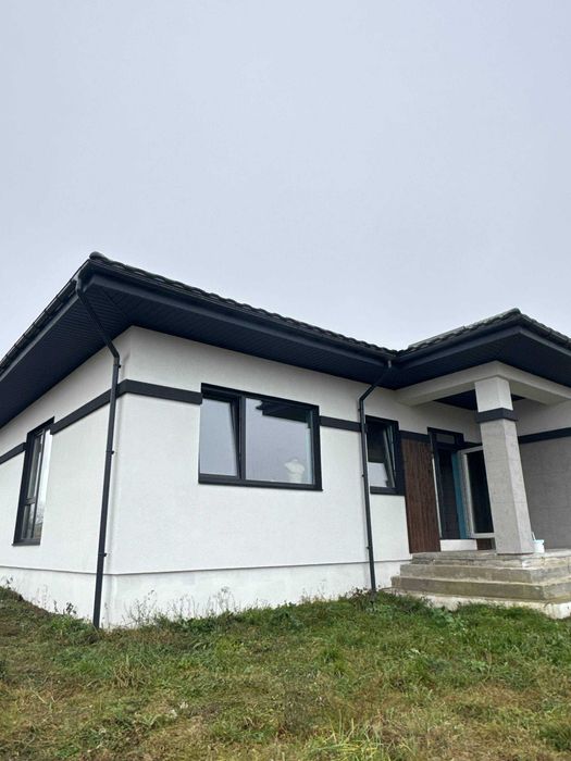 ТЕРМІНОВО продам новий будинок на Дубово !