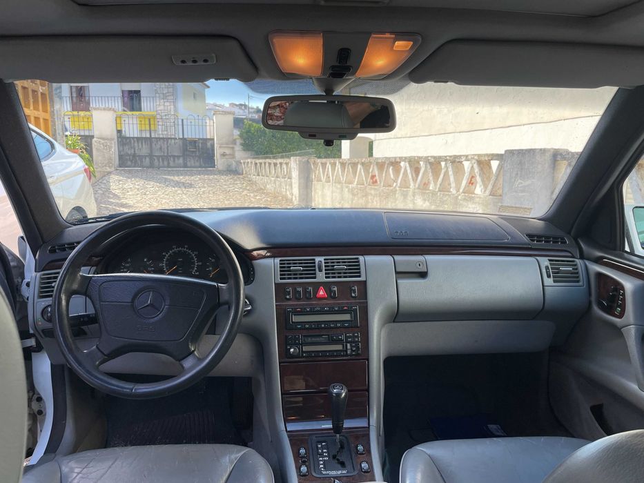 Mercedes E 300 Diesel Multivalvulas