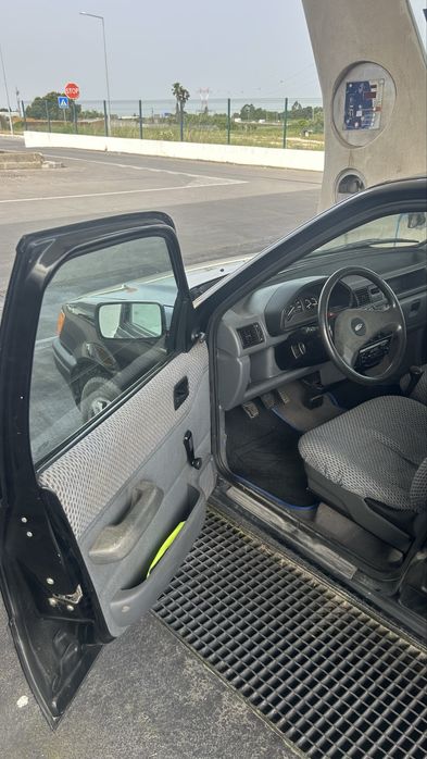 Vende-se Ford Fiesta 1.1 em excelente estado