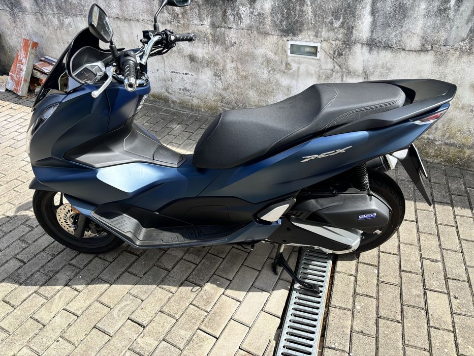 Honda PCX 125 ABS 2024 – Só 2.500 km – Impecável
