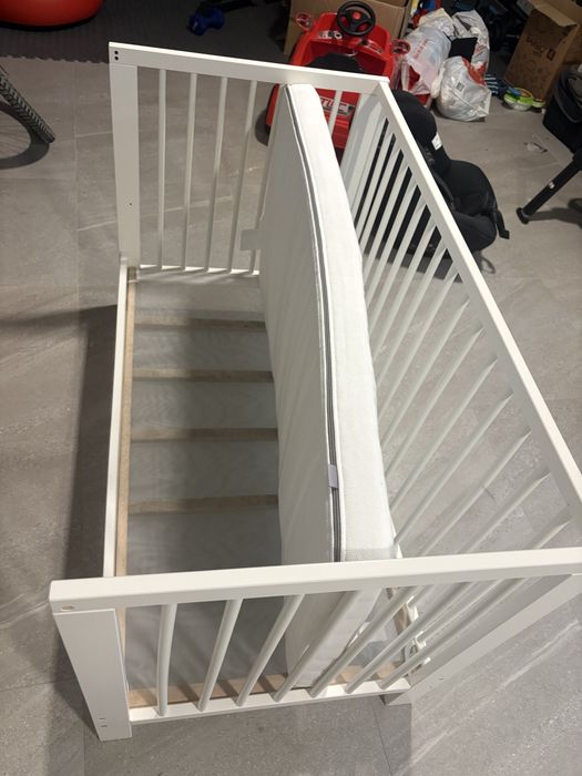 Berço ikea nunca usado