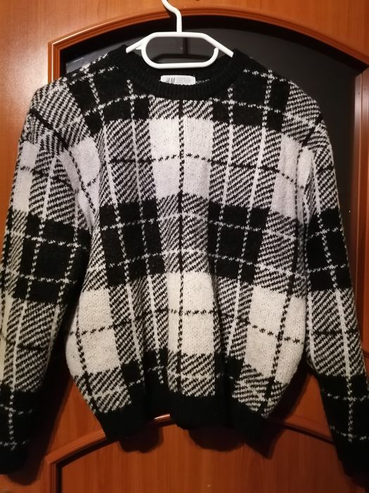 NOWY H&M sweter ciepły dziewczęcy 134/140