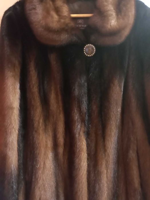 продам норкову шубу