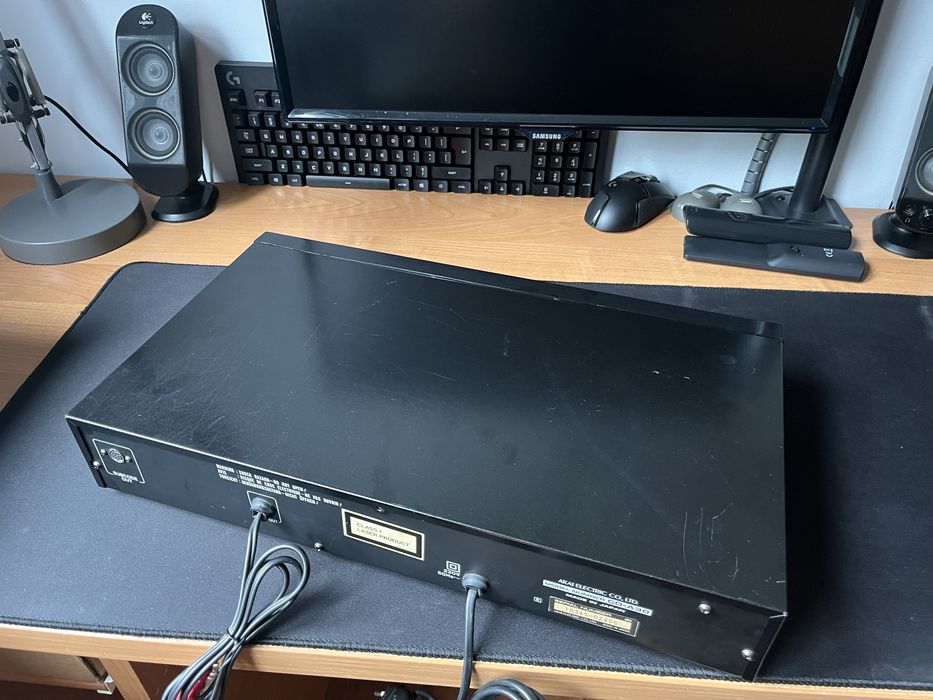 Akai CD-A30 na części