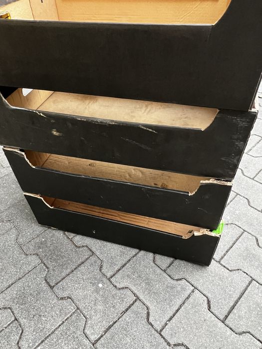Skrzynki plastikowe