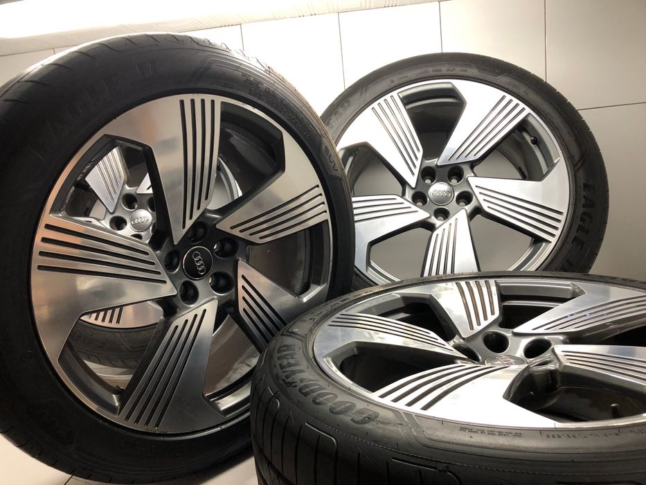 kola felgi 21 audi e tron q7 q8 s line stan bdb