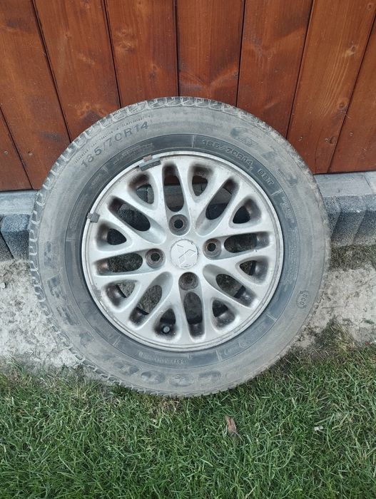 Felgi aluminiowe 14” Mitsubishi Space + opony letnie 185/70R14