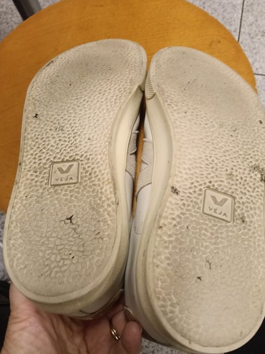Sapatilhas/ tenis VEJA, brancas, nº 40
