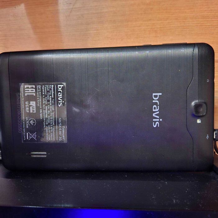Планшет Bravis NB754 6.95" 3G