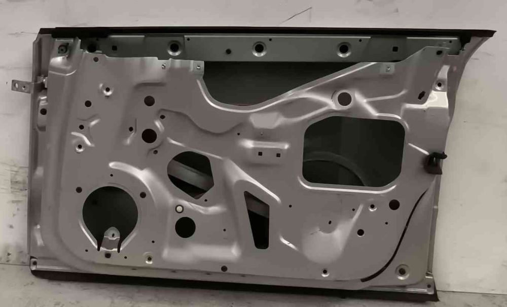 Porta Frente Direita - AUDI A4 B7