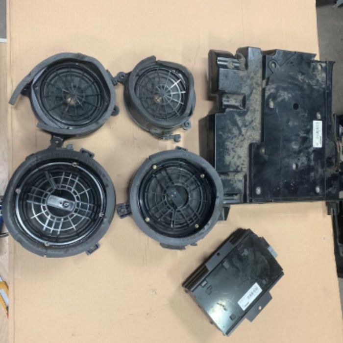 MERCEDES ML 163  Głośniki subwoofer system audio A 1638201002