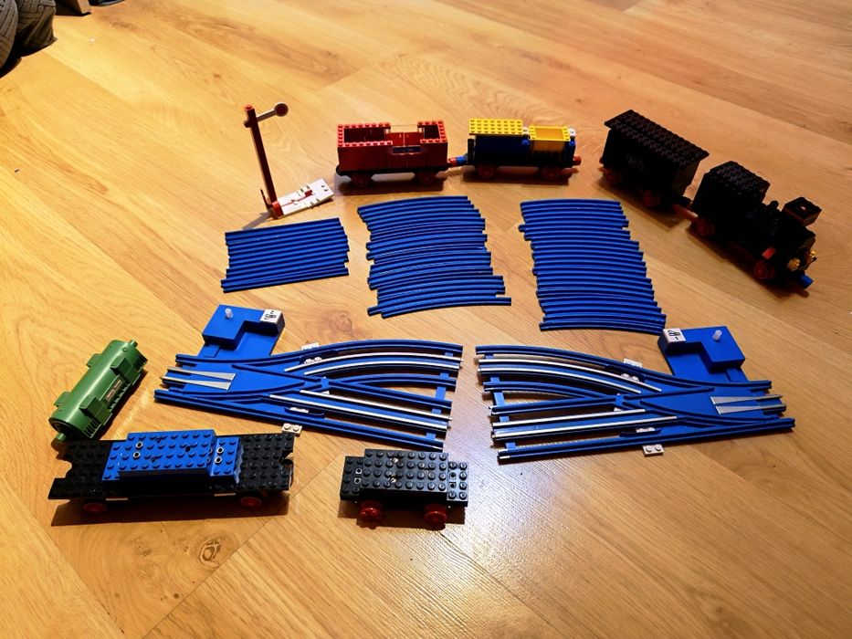 Pociąg LEGO vintage 180