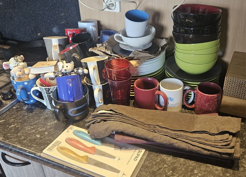 Sprzedam naczynia - wszystko ze zdjęć