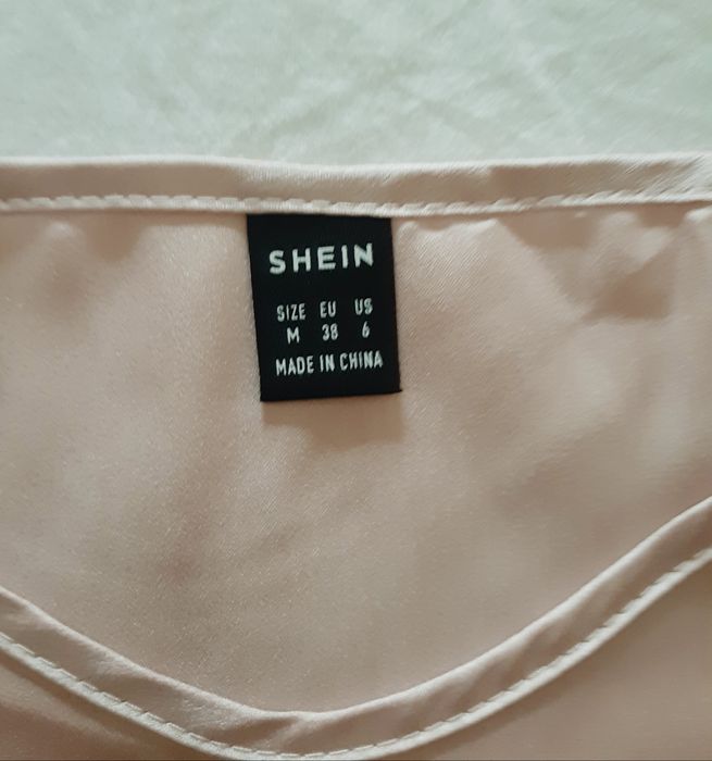Top alças dourado NOVO M