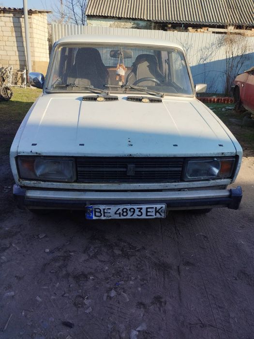 Продам ваз-2105 .