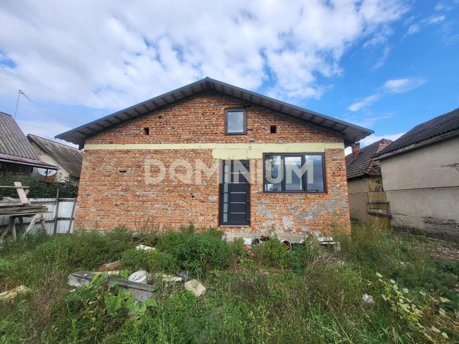 Продаж новобудови — село Тросник, вул. Перемоги