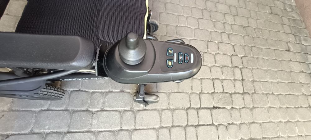 Elektryczny wózek inwalidzki