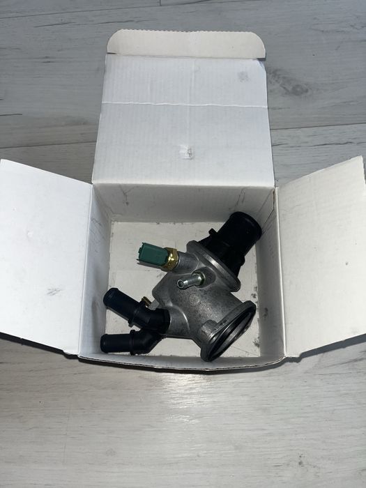 VERNET Termostat Opel Astra H Zafira B 1.9 CDTI